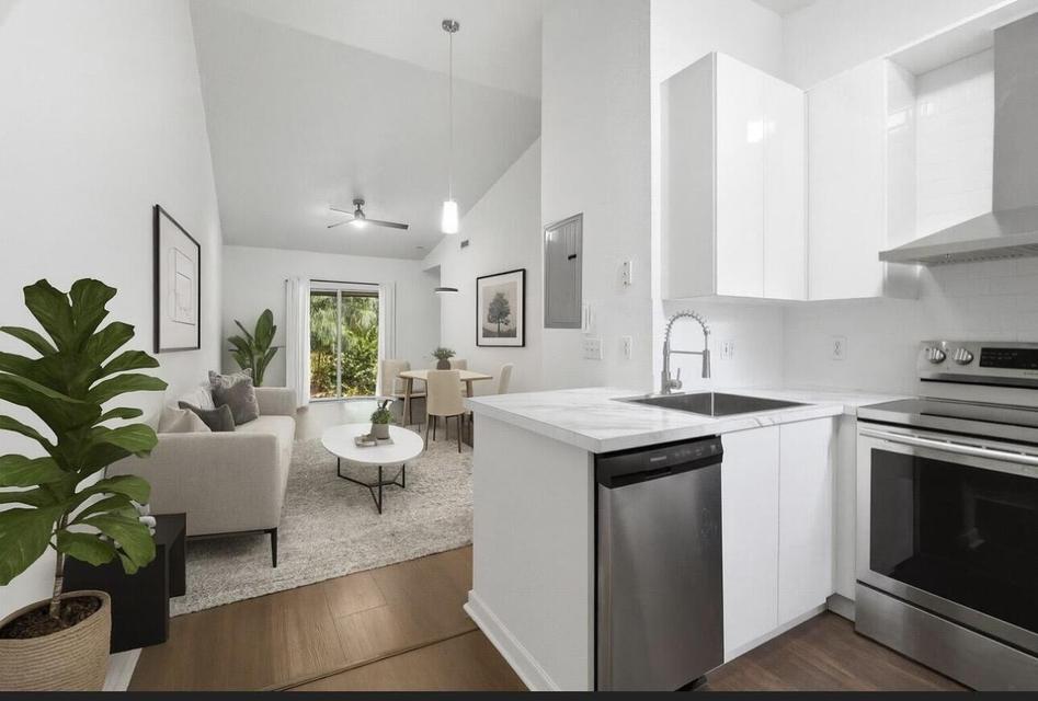 6143 Garden Court — Photo 3