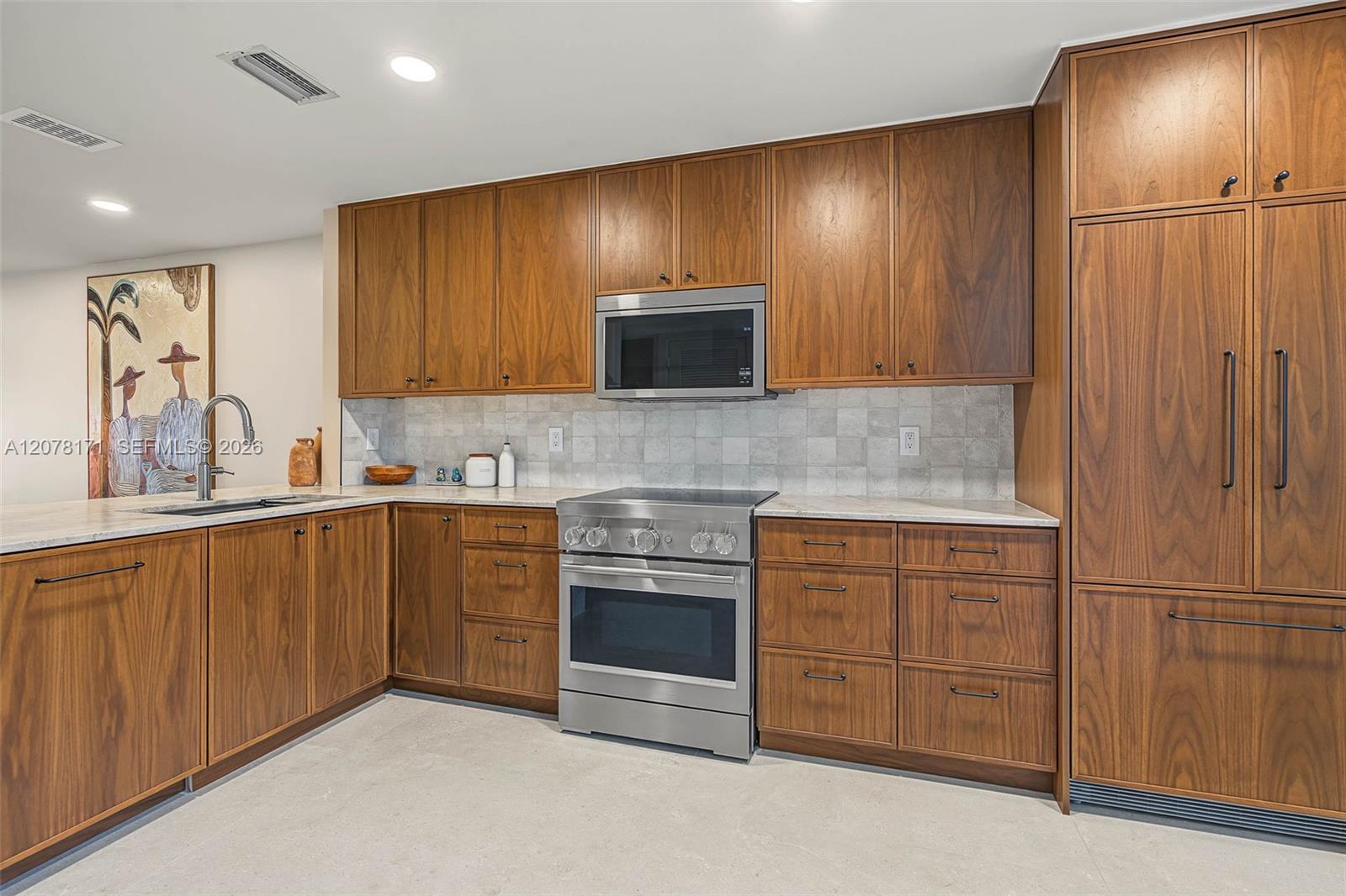 825 SE 2nd St # 825, Fort Lauderdale FL 33301