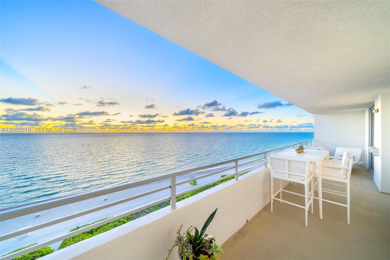 5555 Collins Ave # 16H — Photo 3