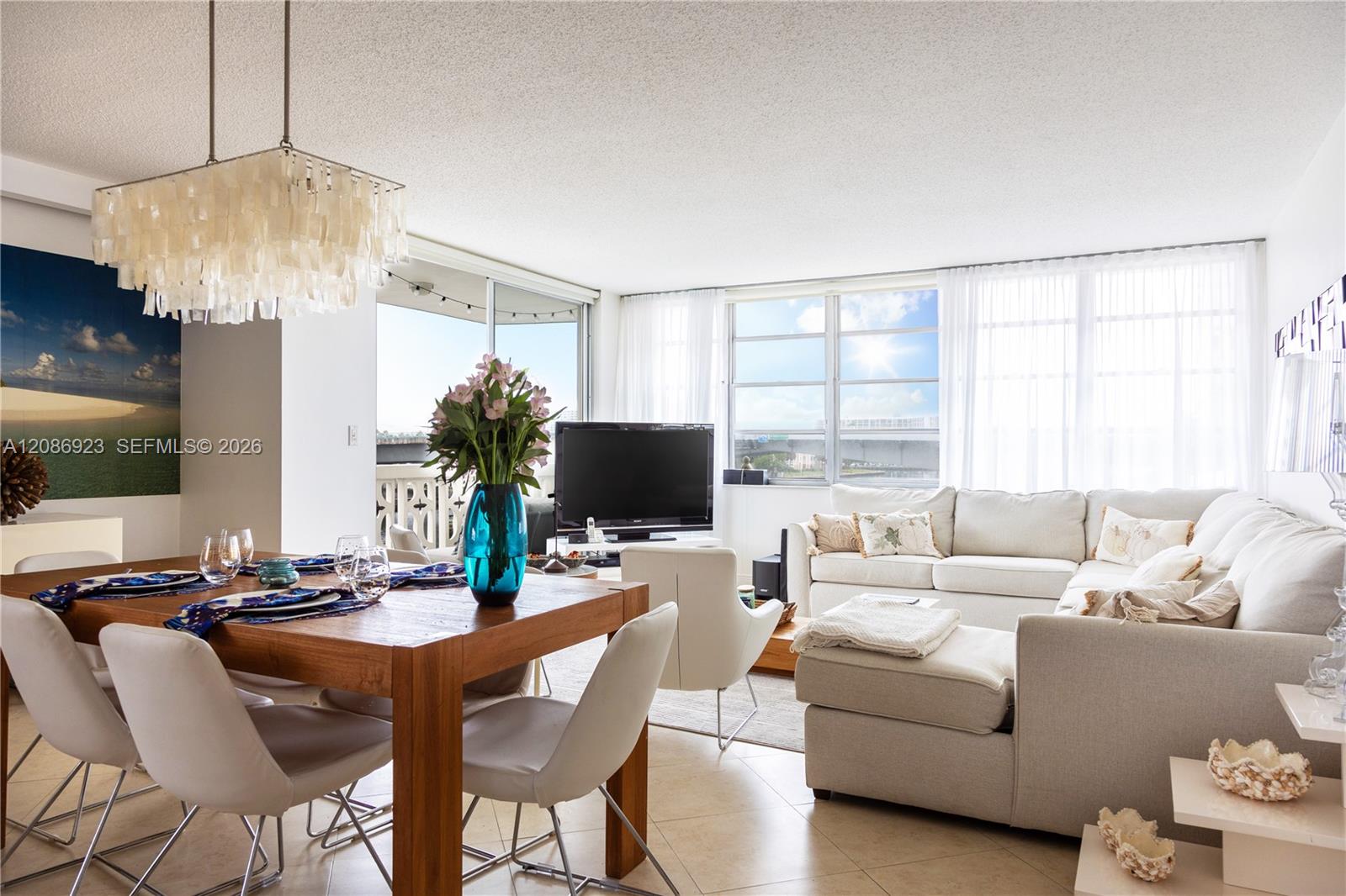 1817 S Ocean Dr # 320 — Photo 2
