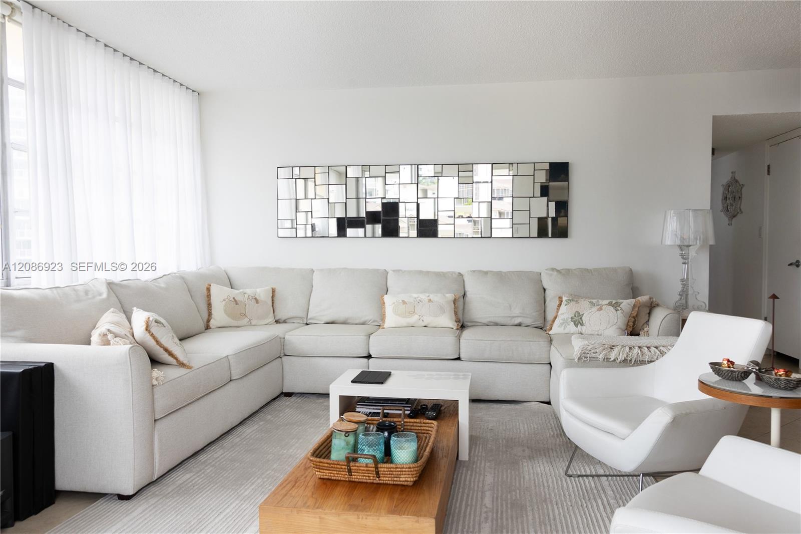 1817 S Ocean Dr # 320 — Photo 4
