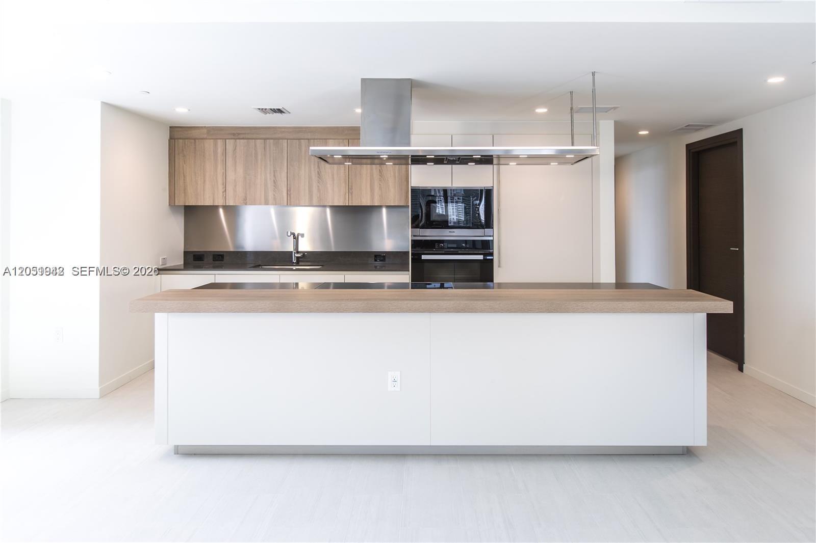 1000 Brickell Plz # 2110, Miami FL 33131