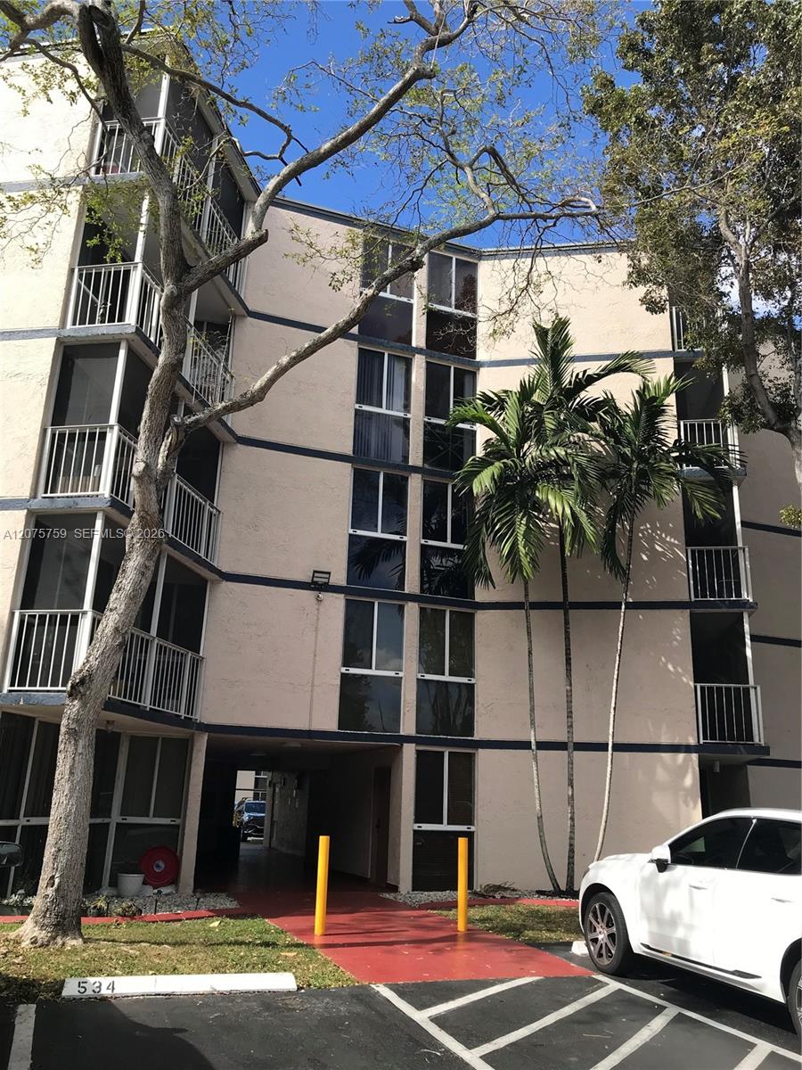 6955 NW 186th St # F310, Hialeah FL 33015