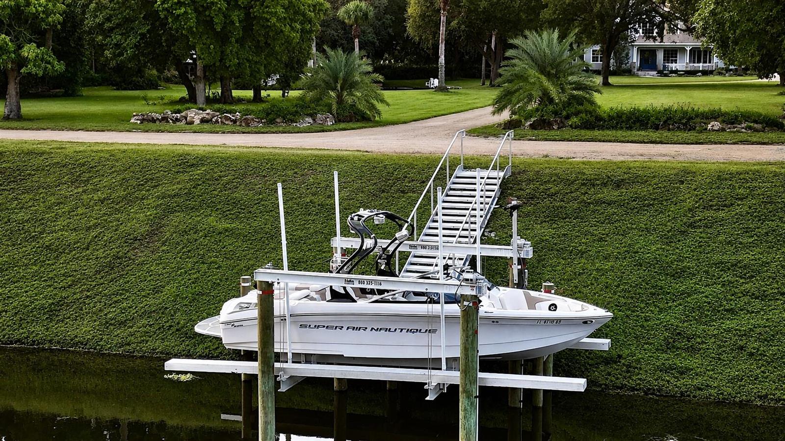 Boat Lift