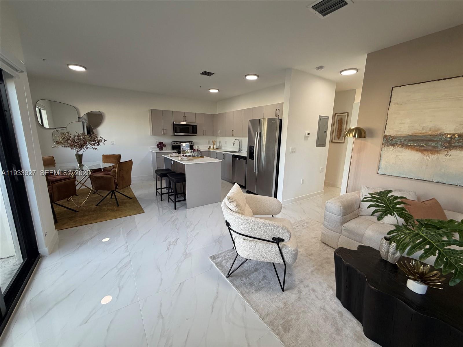 2308 E 4th Ave # 205, Hialeah FL 33013
