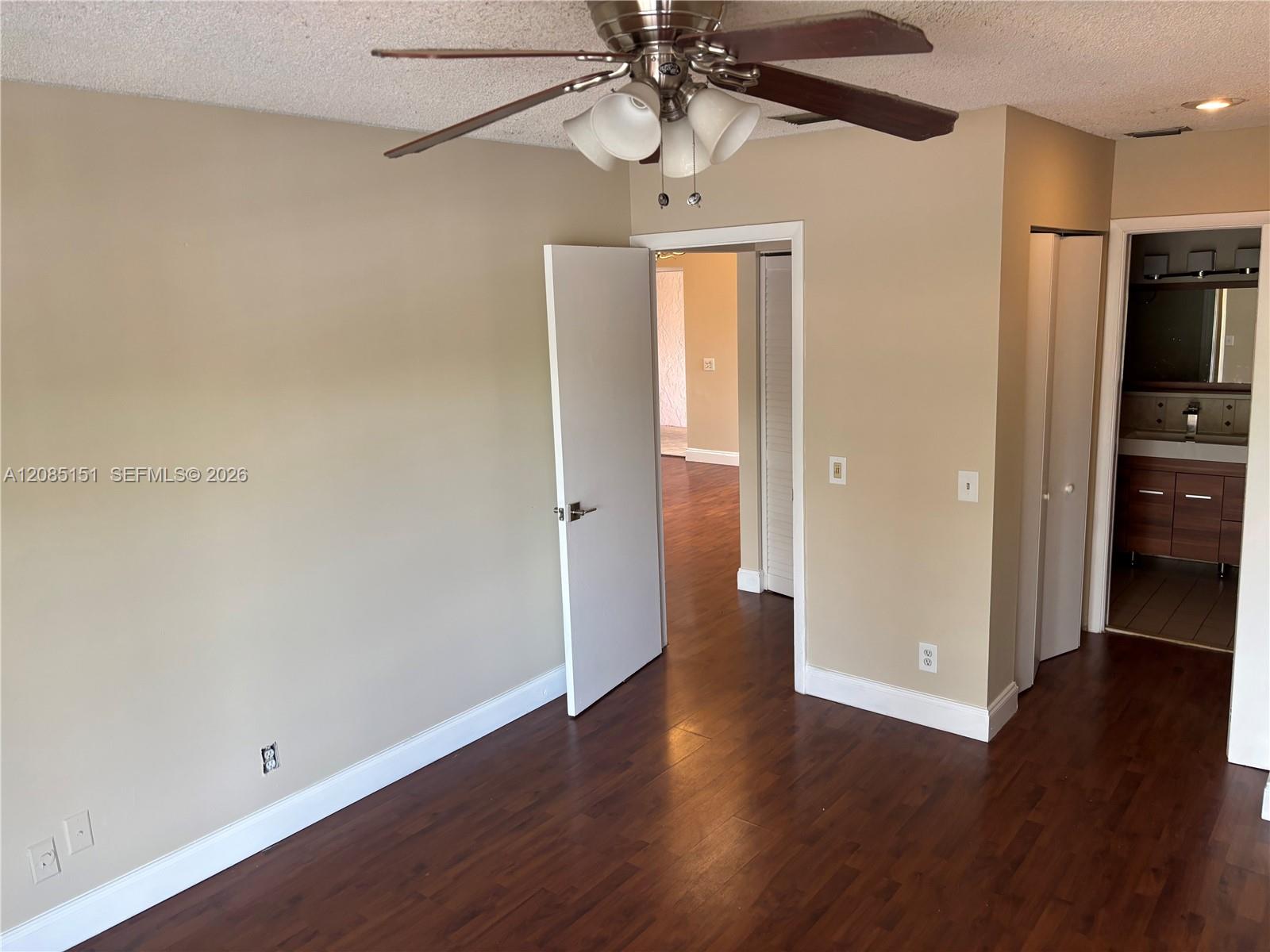 10521 Mahogany Key Cir # 204, Miami FL 33196