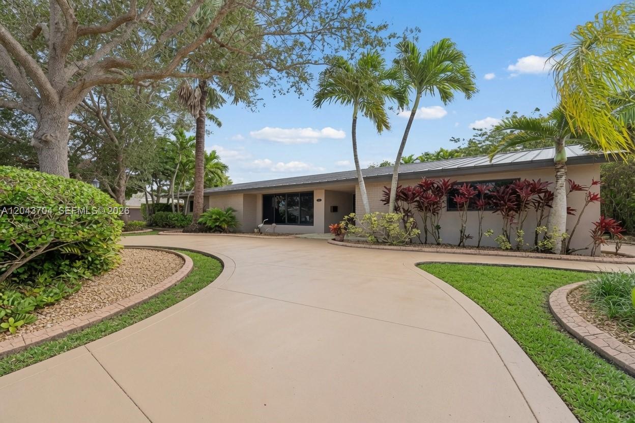 7430 SW 142nd Ter, Palmetto Bay FL 33158