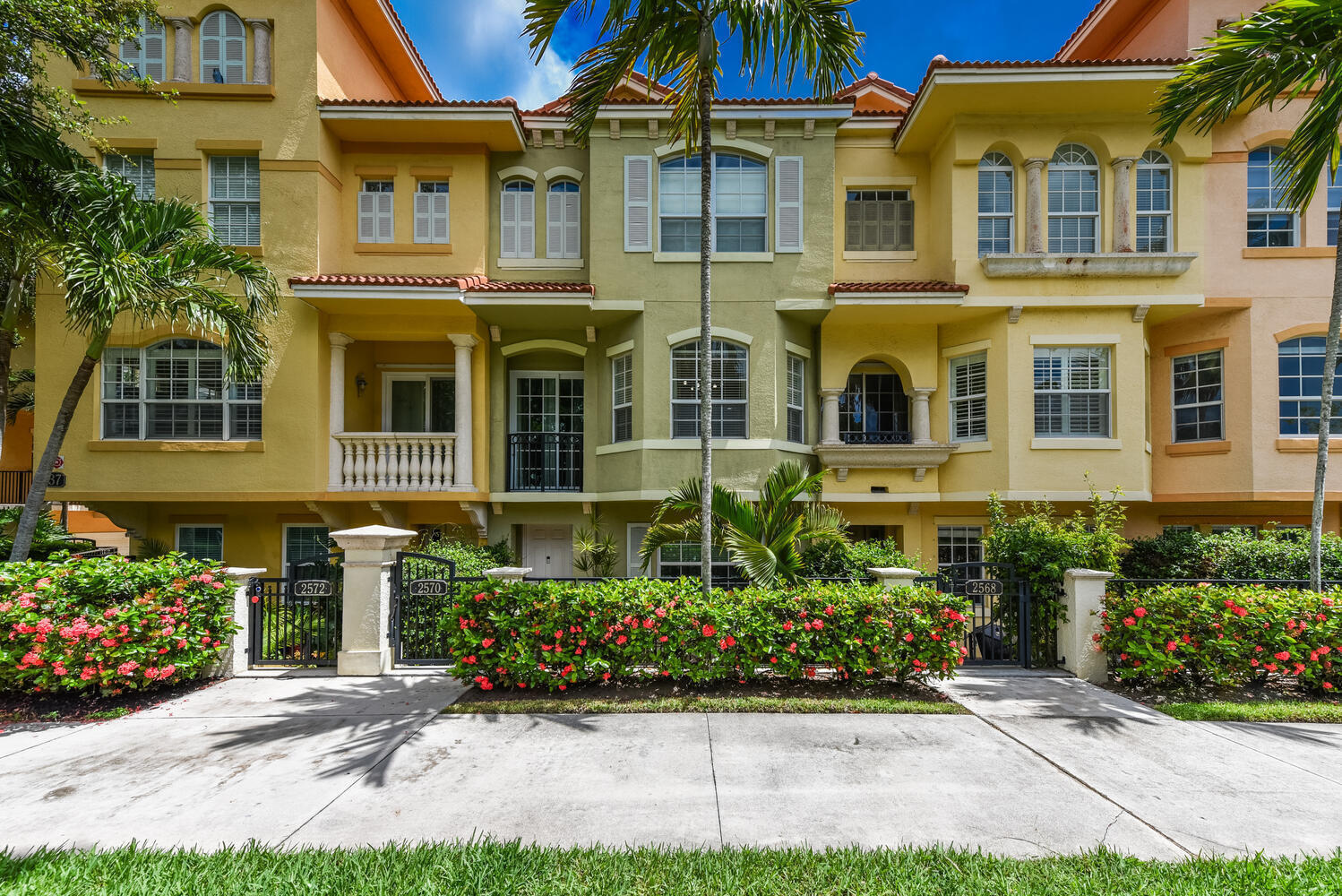 2570 Gardens Parkway, Palm Beach Gardens FL 33410