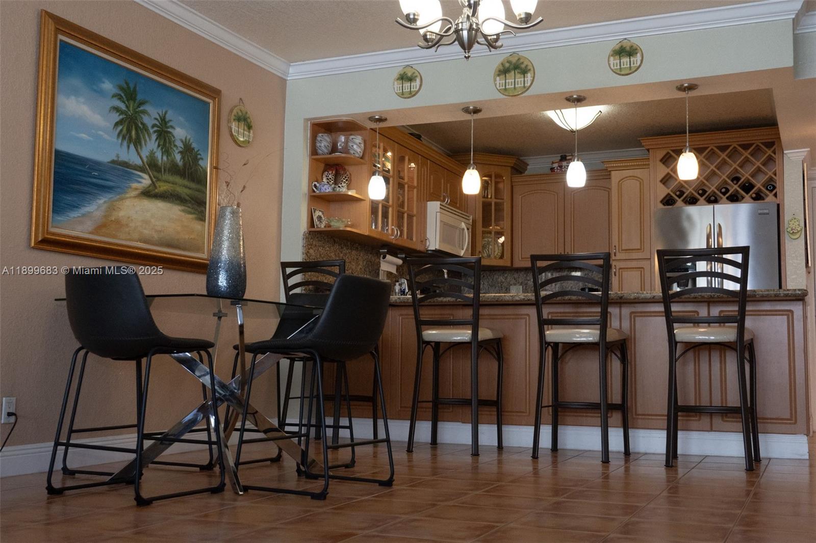 3725 S Ocean Dr # 1021 — Photo 2