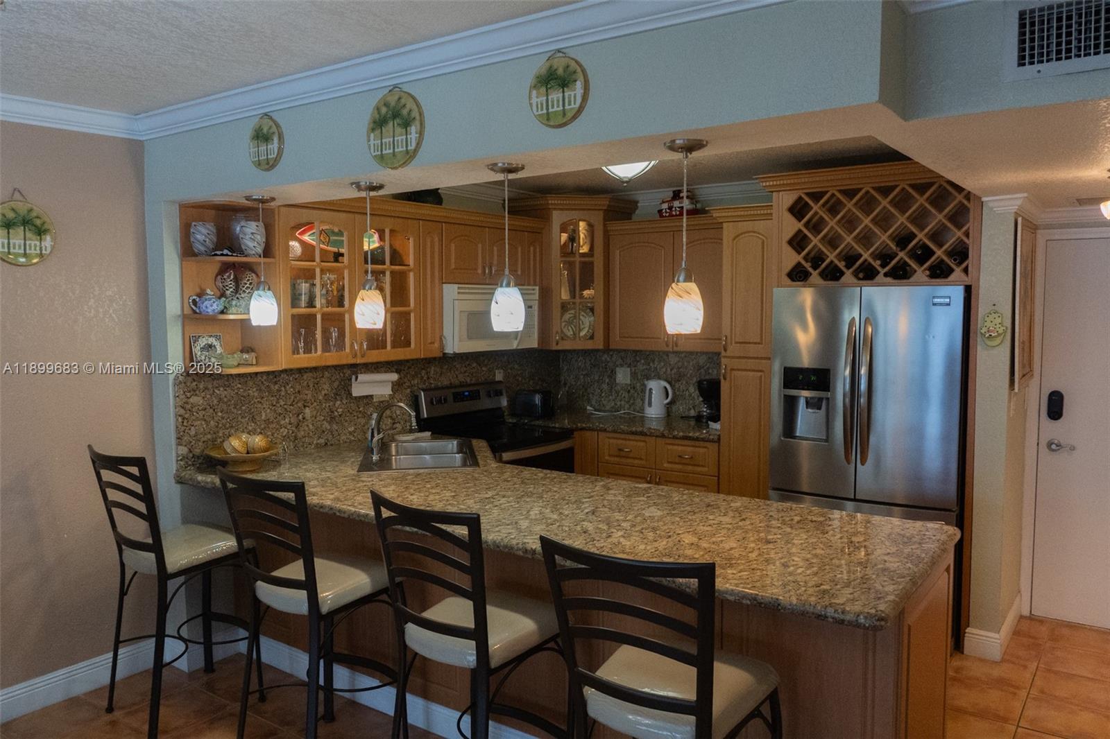 3725 S Ocean Dr # 1021 — Photo 5