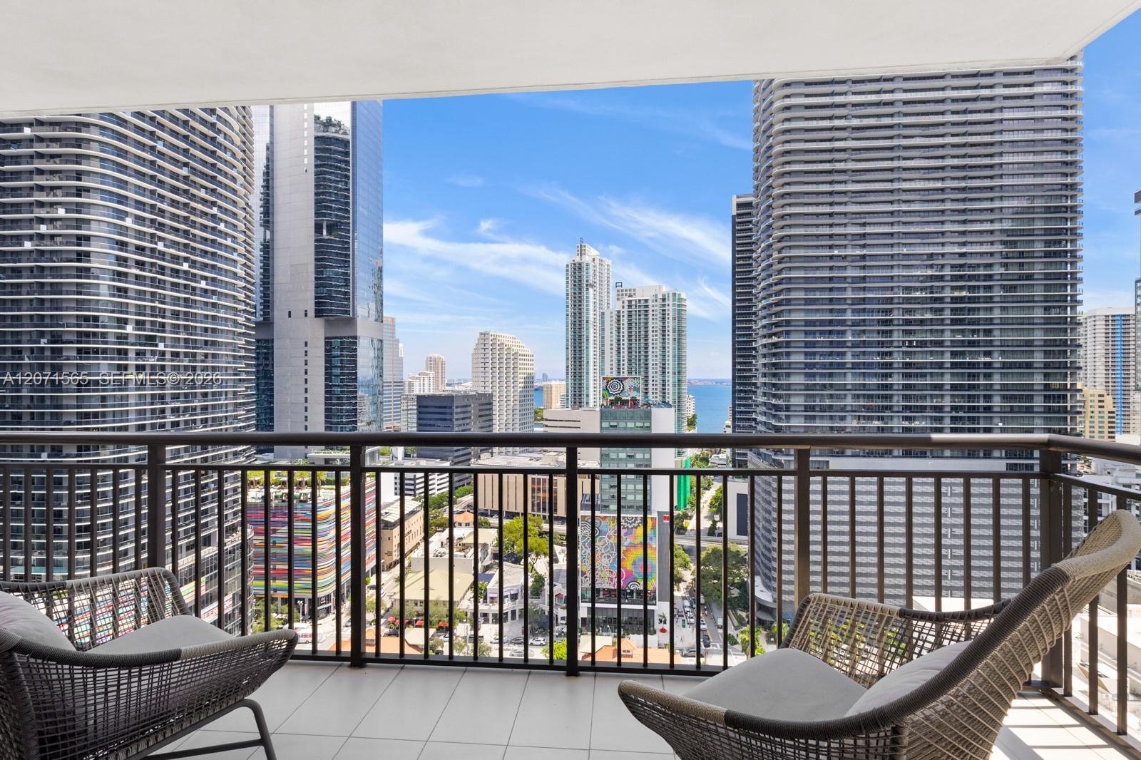 999 SW 1st Ave # 2502 View 1