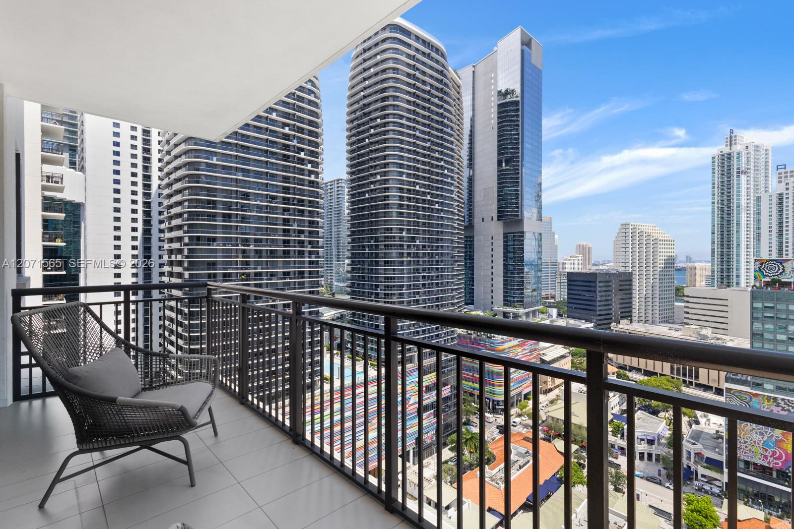 999 SW 1st Ave # 2502 View 3