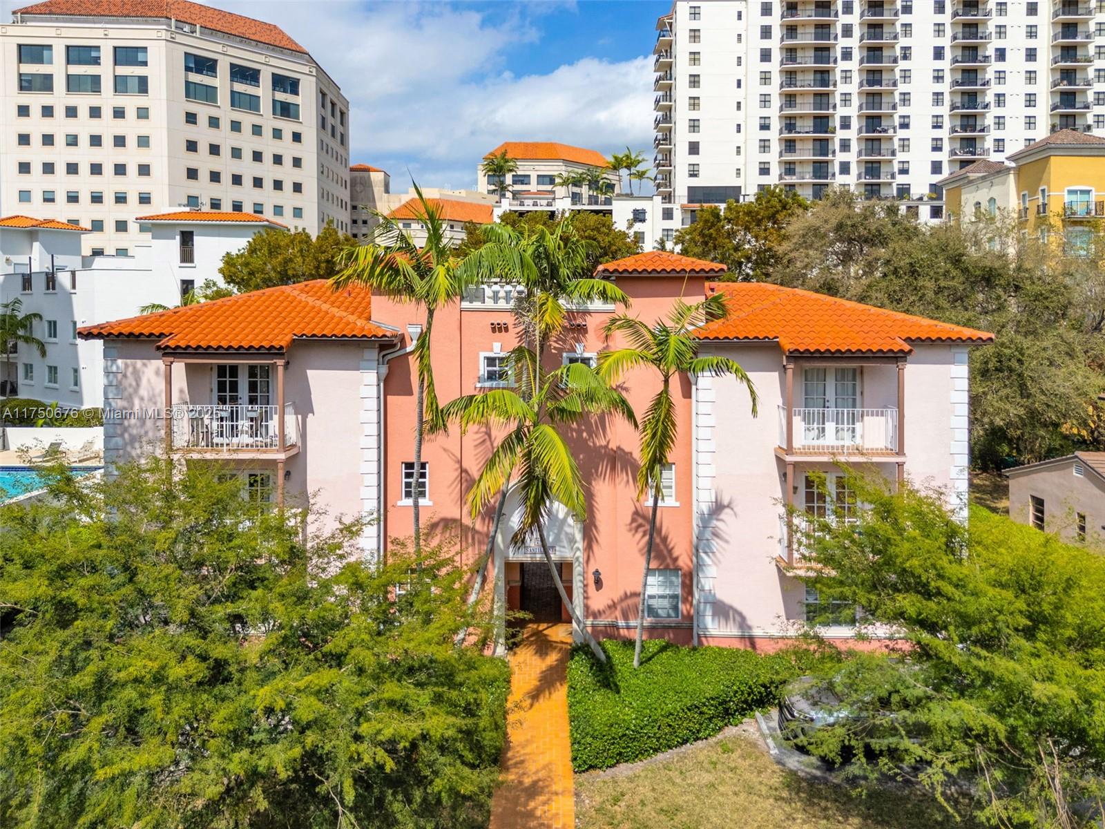 29 Santillane Ave # 7, Coral Gables FL 33134