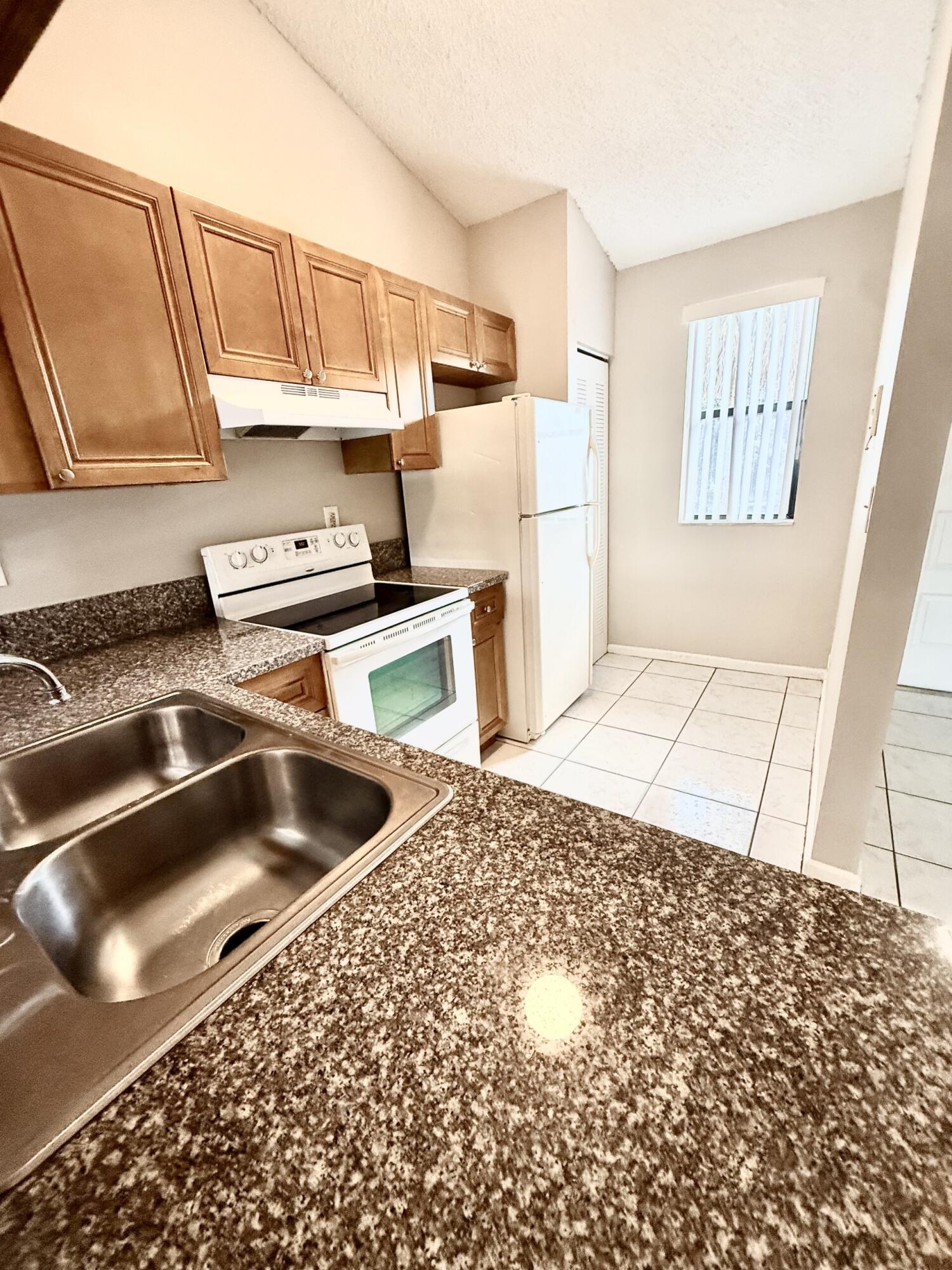 11632 NW 23rd Court — Photo 3