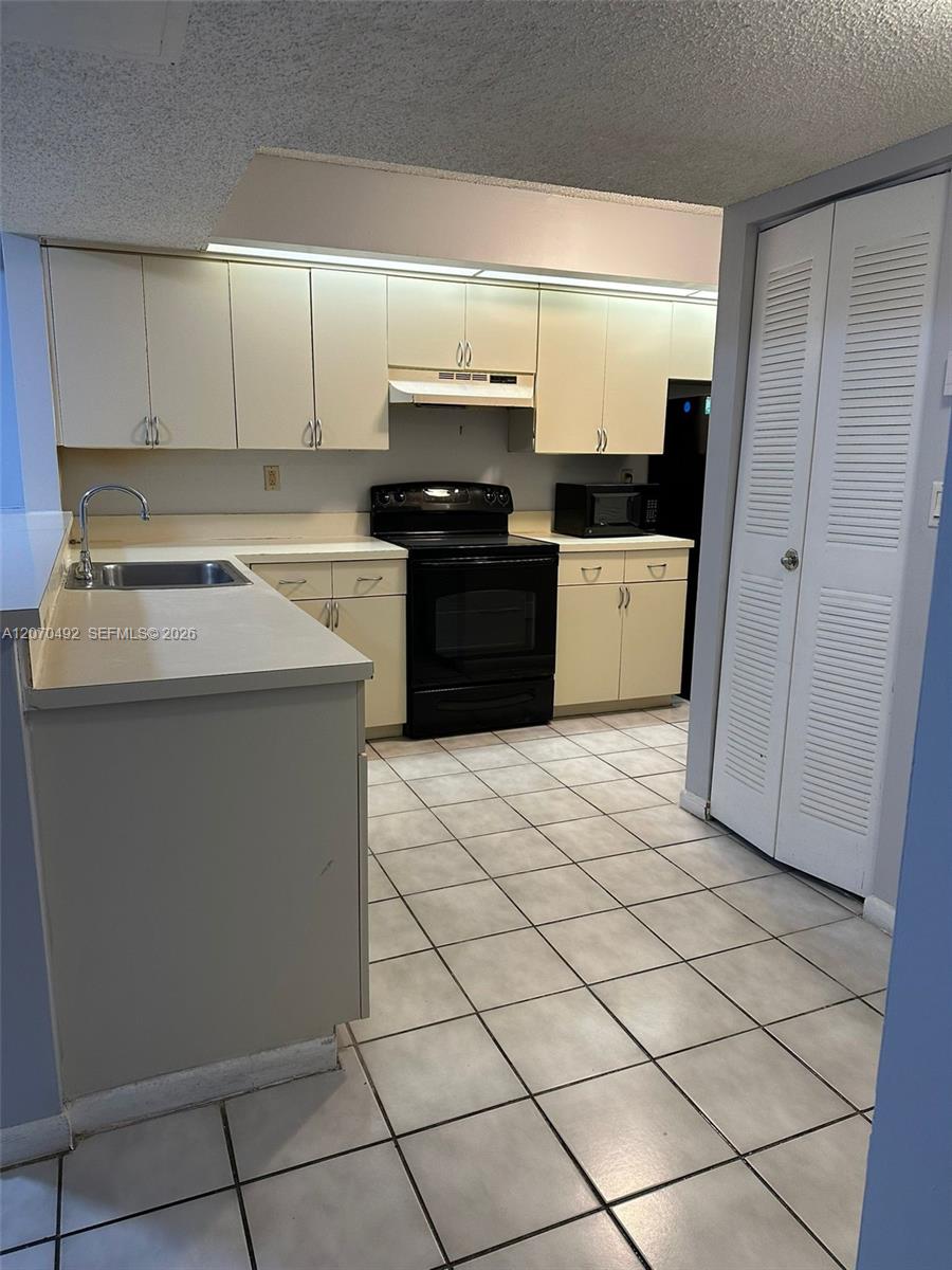 8600 SW 212th St # 105 — Photo 4