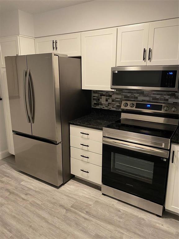 3350 Jaywood Terrace # J122, Boca Raton FL 33431