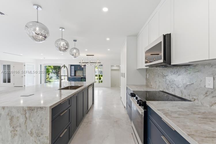 291 E Shore Dr E, Miami FL 33133