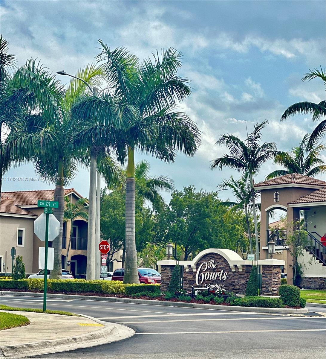 22441 SW 88th Pl # 5, Cutler Bay FL 33190