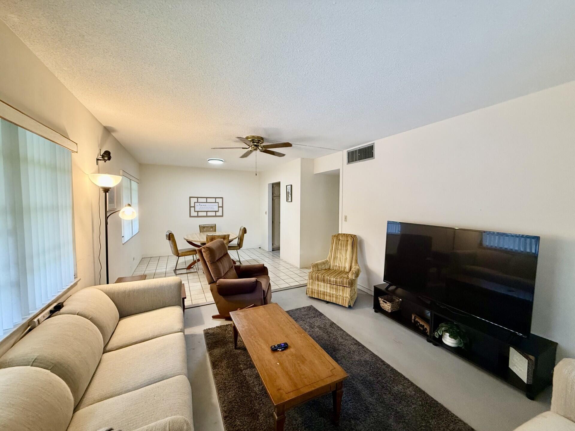 1501 ARTHUR Street # 5 — Photo 3