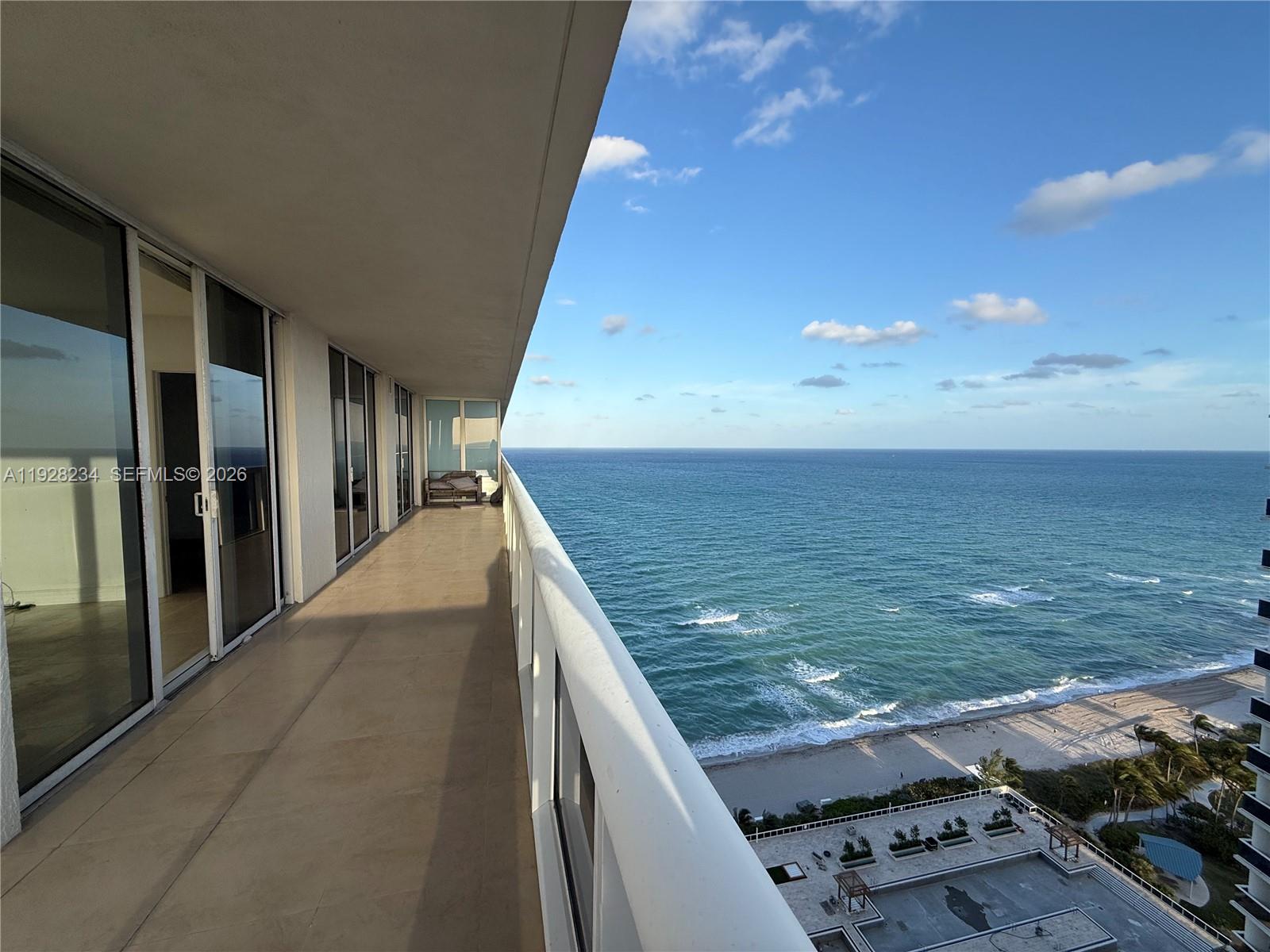 1830 S Ocean Dr # 3006, Hallandale Beach FL 33009