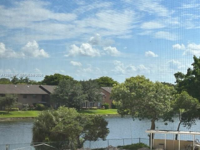 3905 N Nob Hill Rd # 312, Sunrise FL 33351