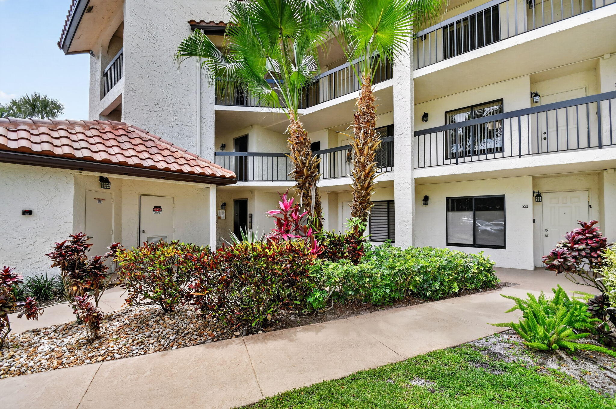 10173 Mangrove Drive # 204 — Photo 4