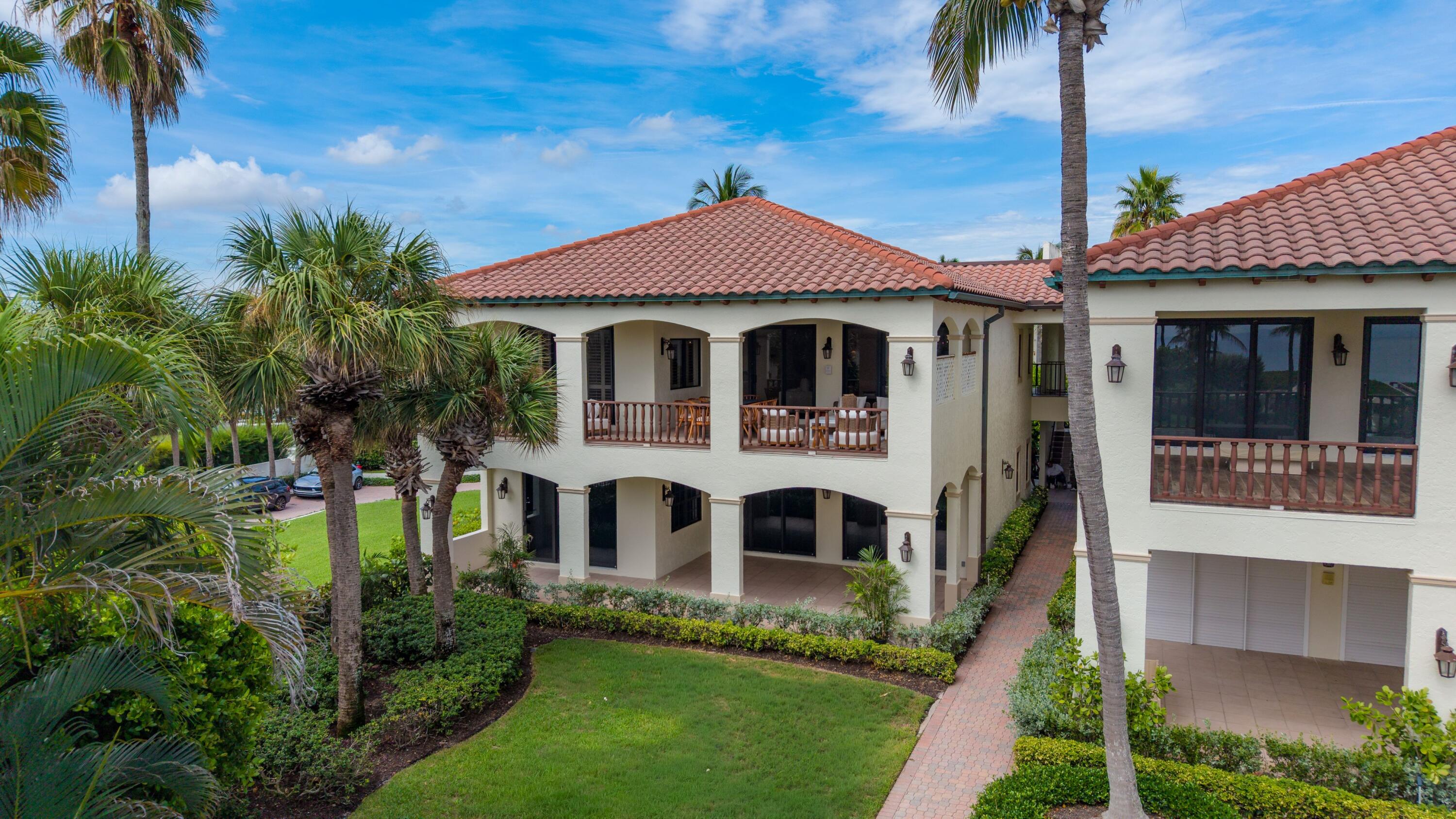5833 N OCEAN Boulevard # D2 — Photo 4