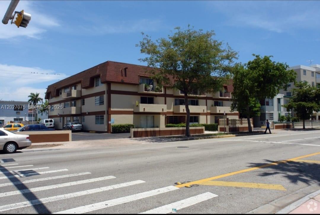 1175 Normandy Dr # 3B, Miami Beach FL 33141