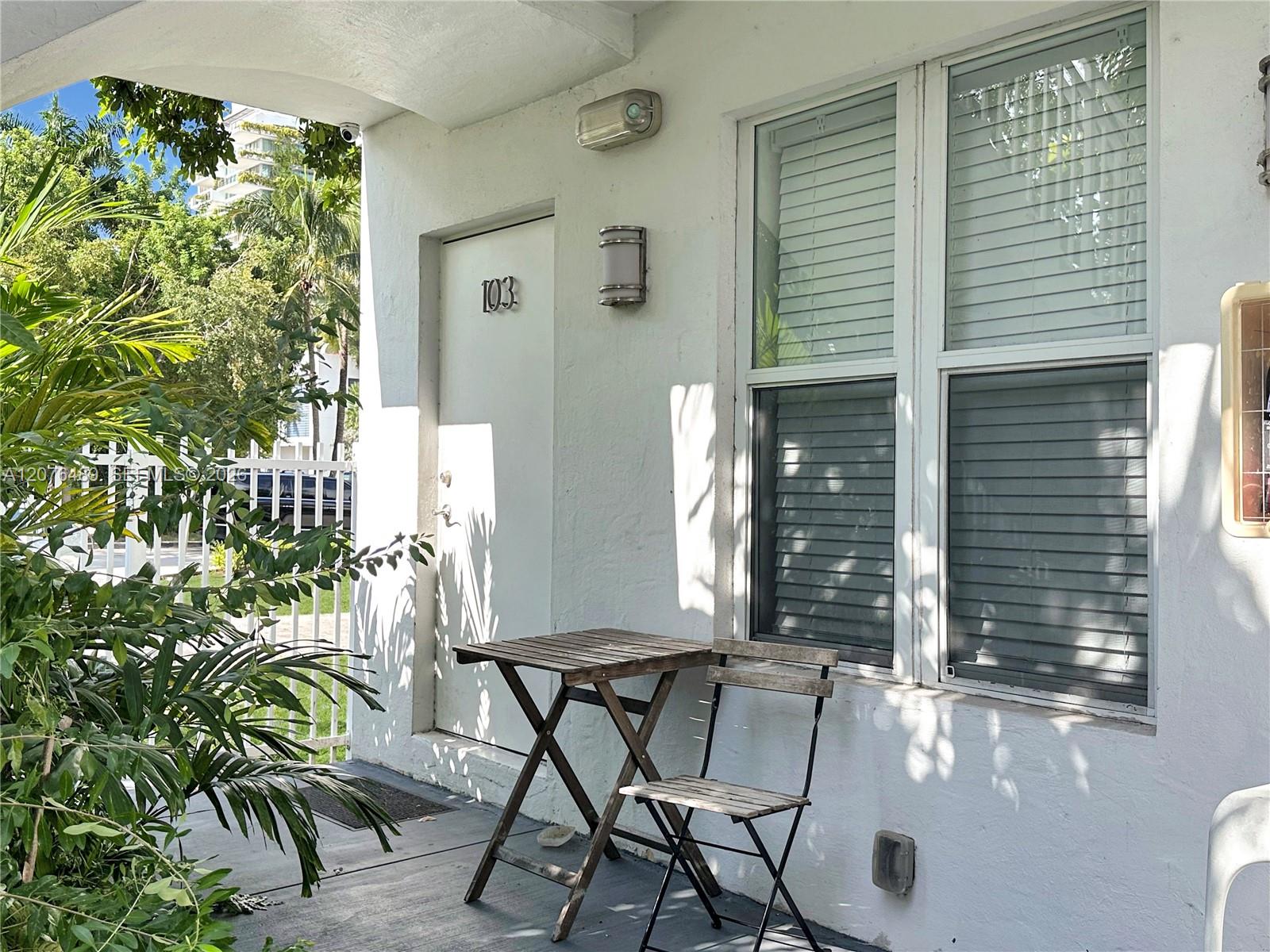 1419 West Ave # 103 — Photo 2
