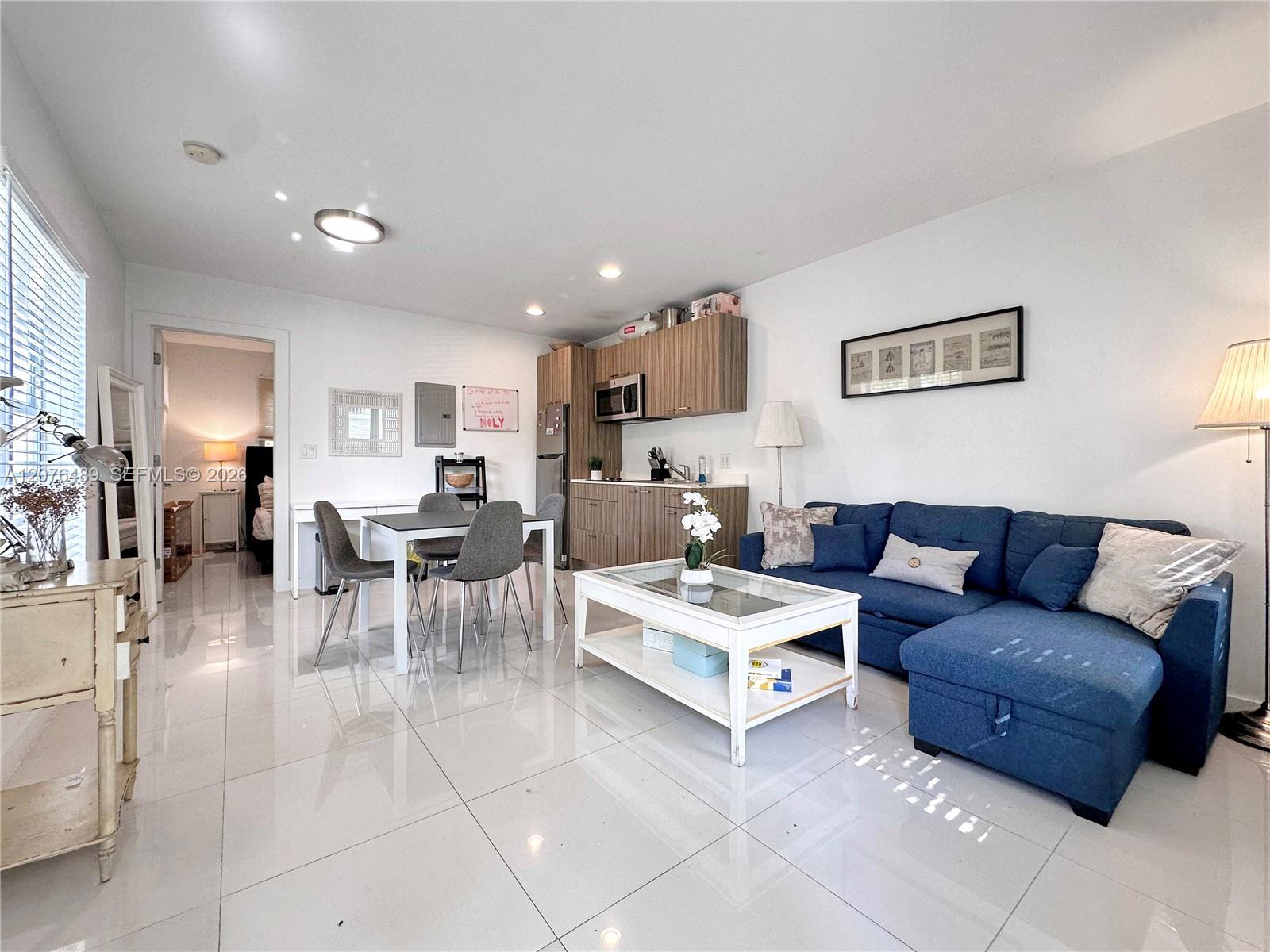 1419 West Ave # 103 — Photo 3