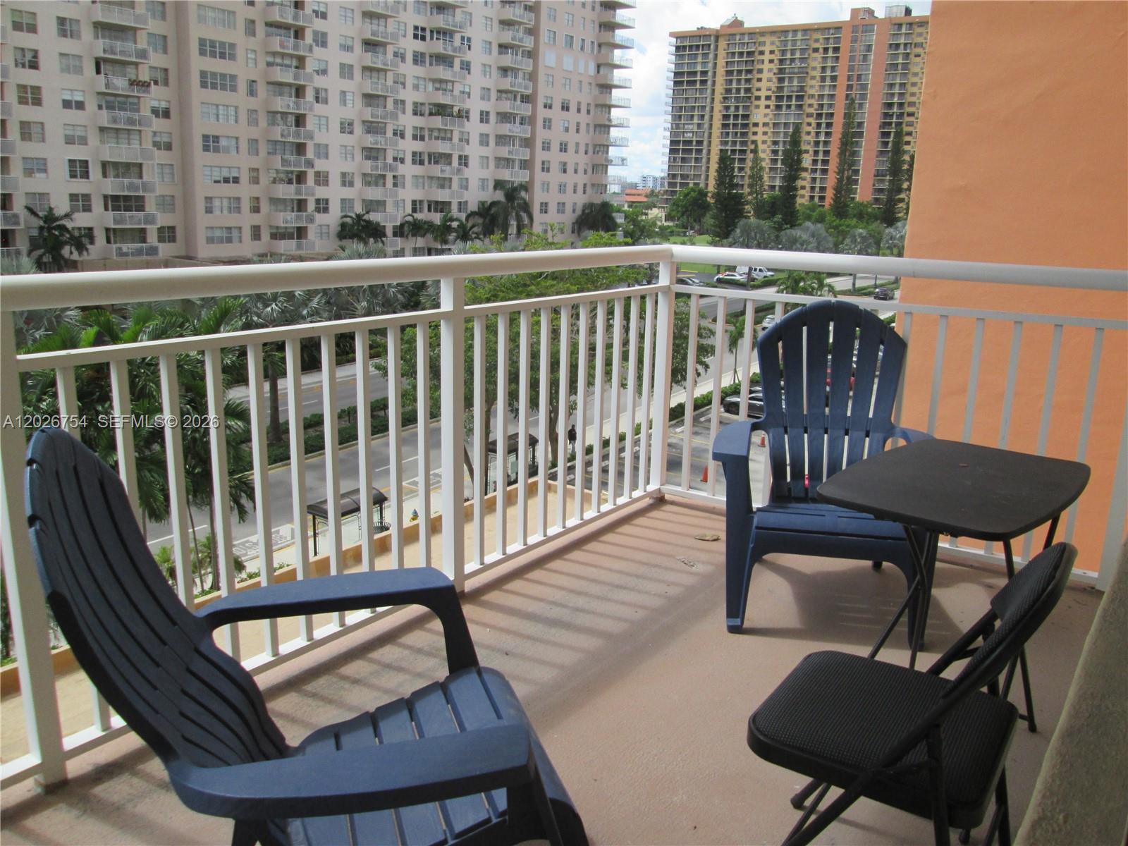 251 174th St # 411, Sunny Isles Beach FL 33160