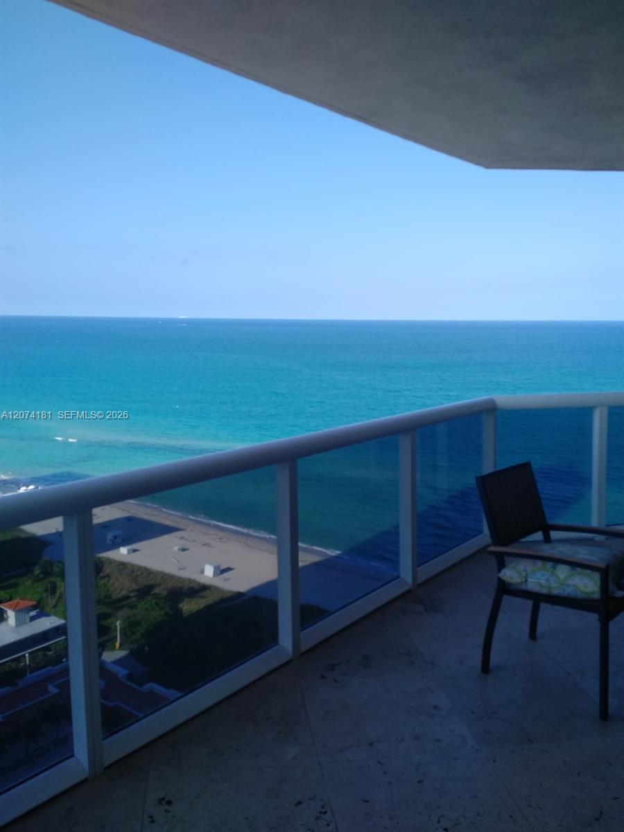 4775 Collins Ave # 2208 — Photo 4
