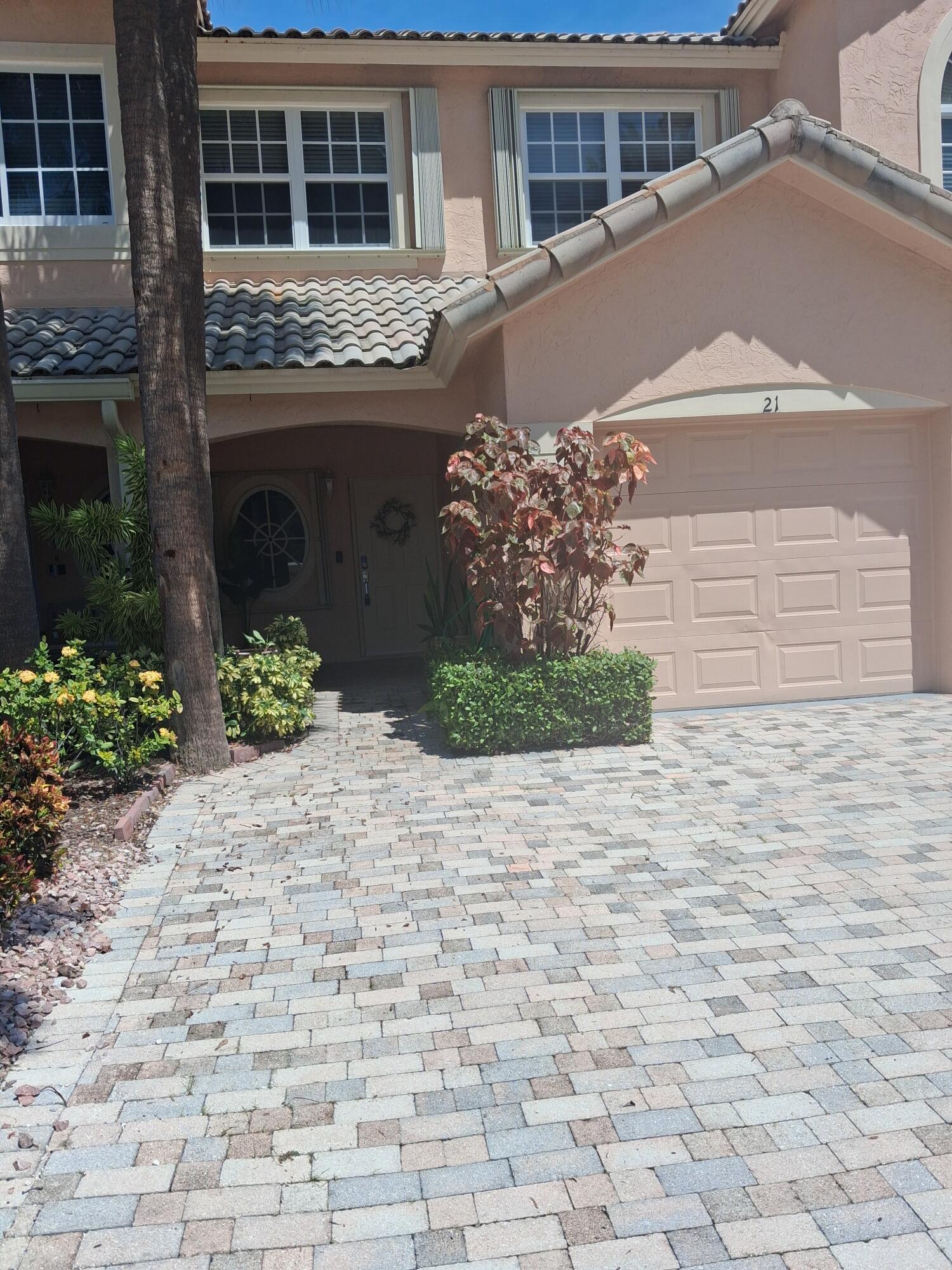 1717 S Ocean Boulevard # 21 — Photo 3