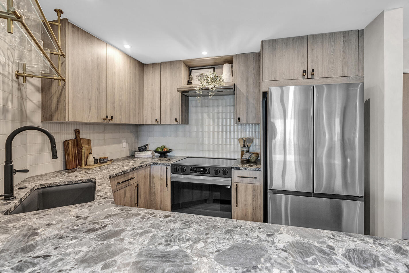 340 Sunset Drive # 505 — Photo 4