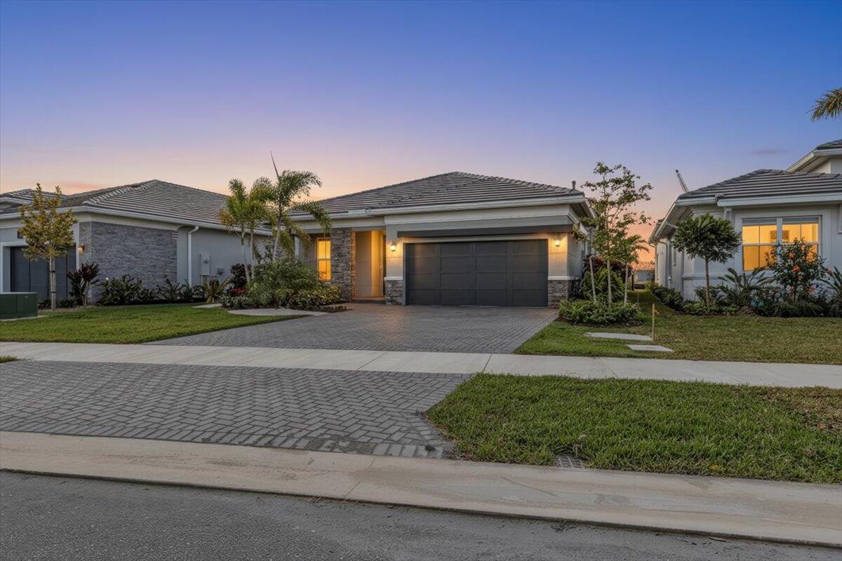10161 Timber Creek Way, Palm Beach Gardens FL 33412