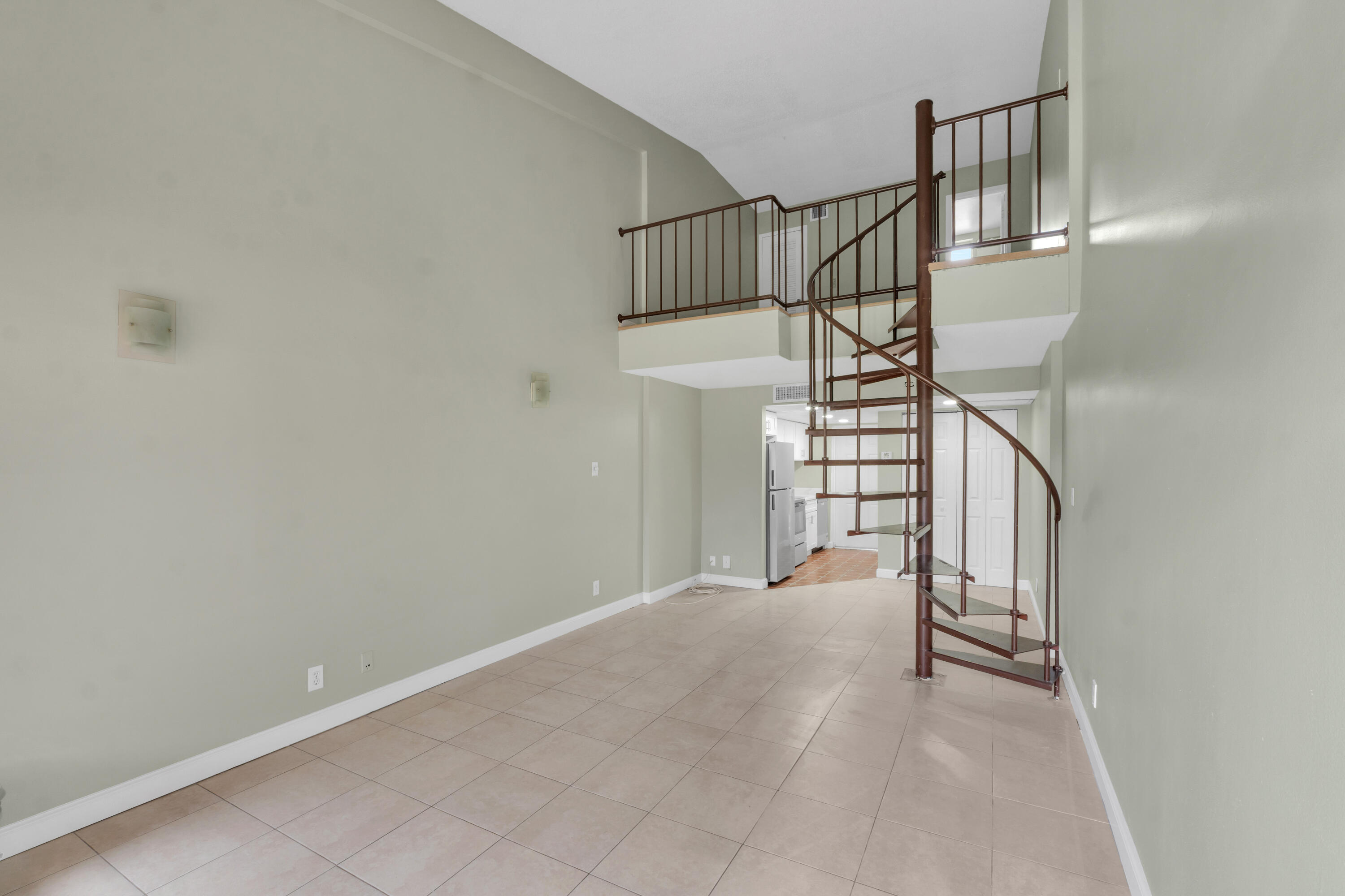 4171 NW 26TH Street # T2 — Photo 2