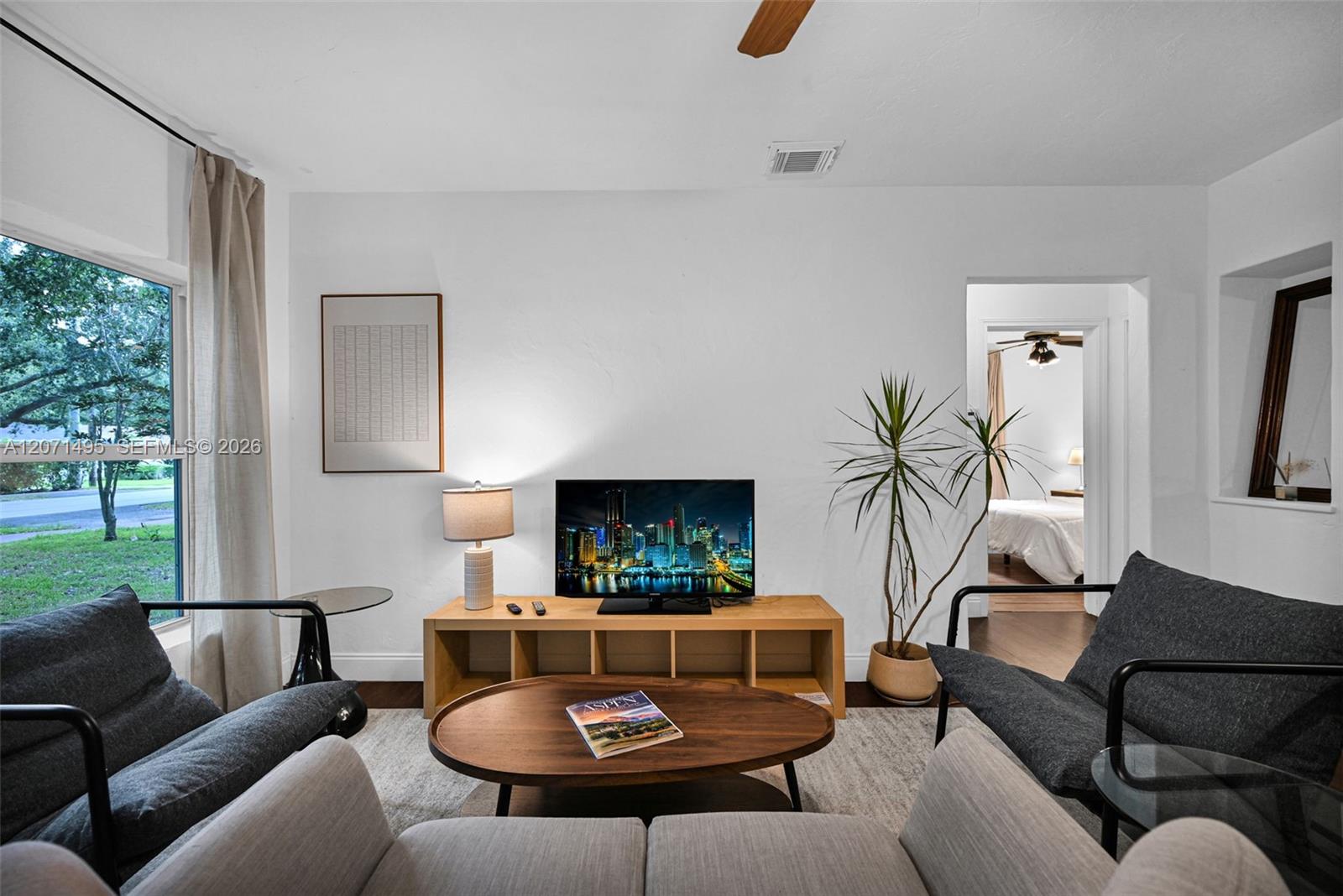 370 NE 87th St View 1