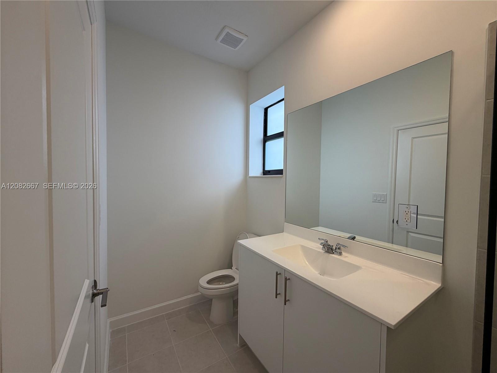 19111 SW 315 St # b — Photo 4