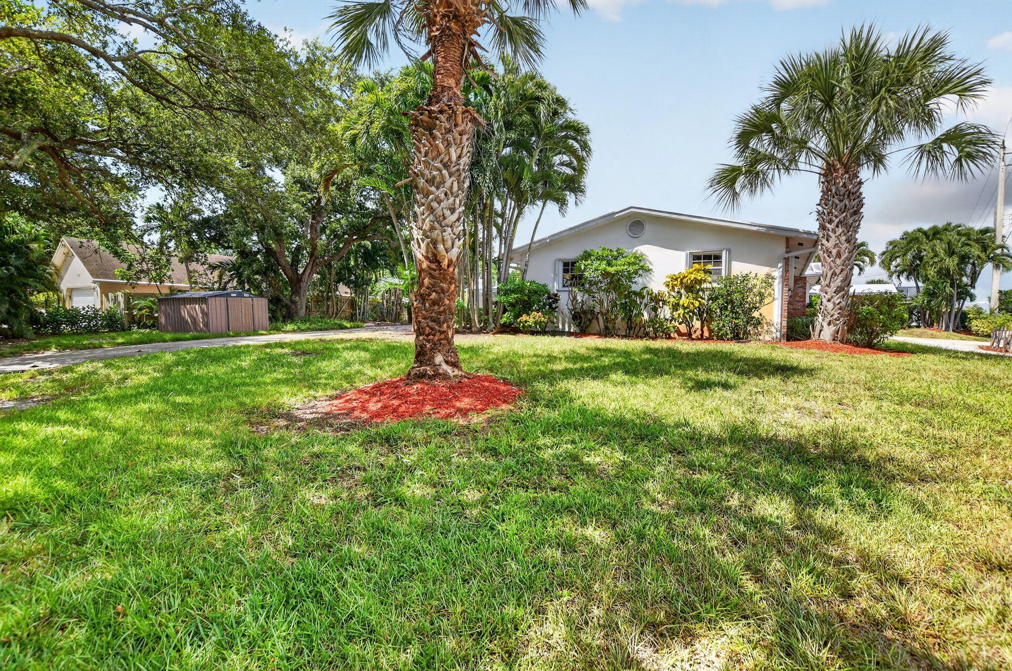410 NW SPANISH RIVER Boulevard — Photo 5