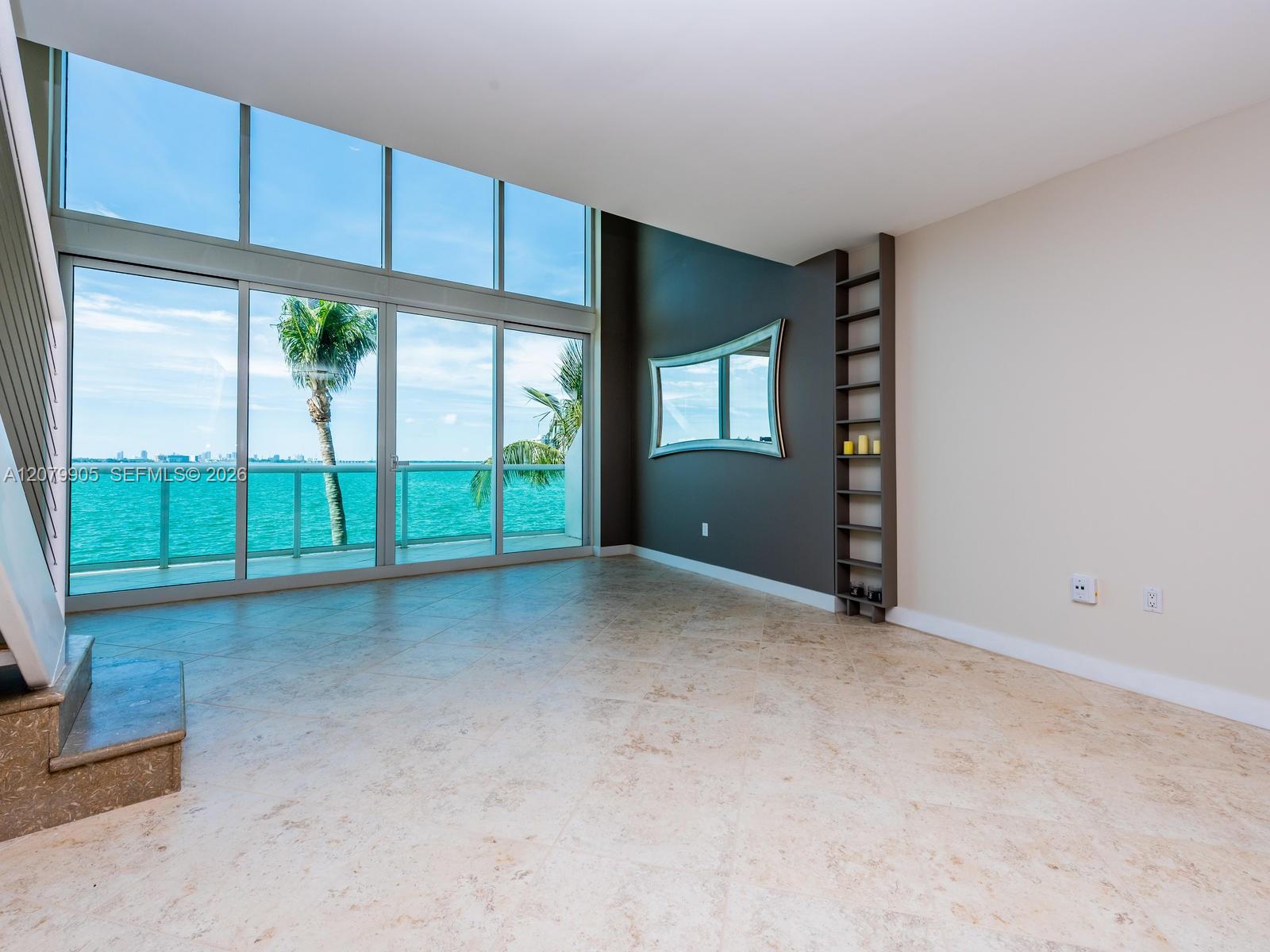 2000 Bay Dr # 208 — Photo 3