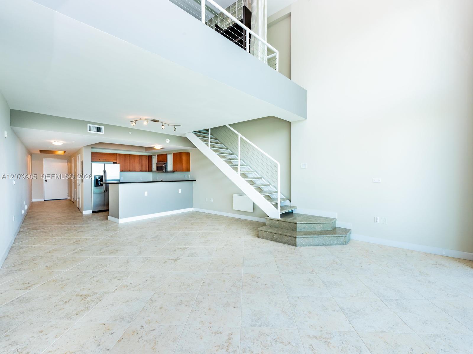 2000 Bay Dr # 208 — Photo 4