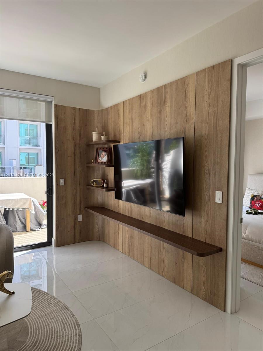 301 Altara Ave # 403 — Photo 4