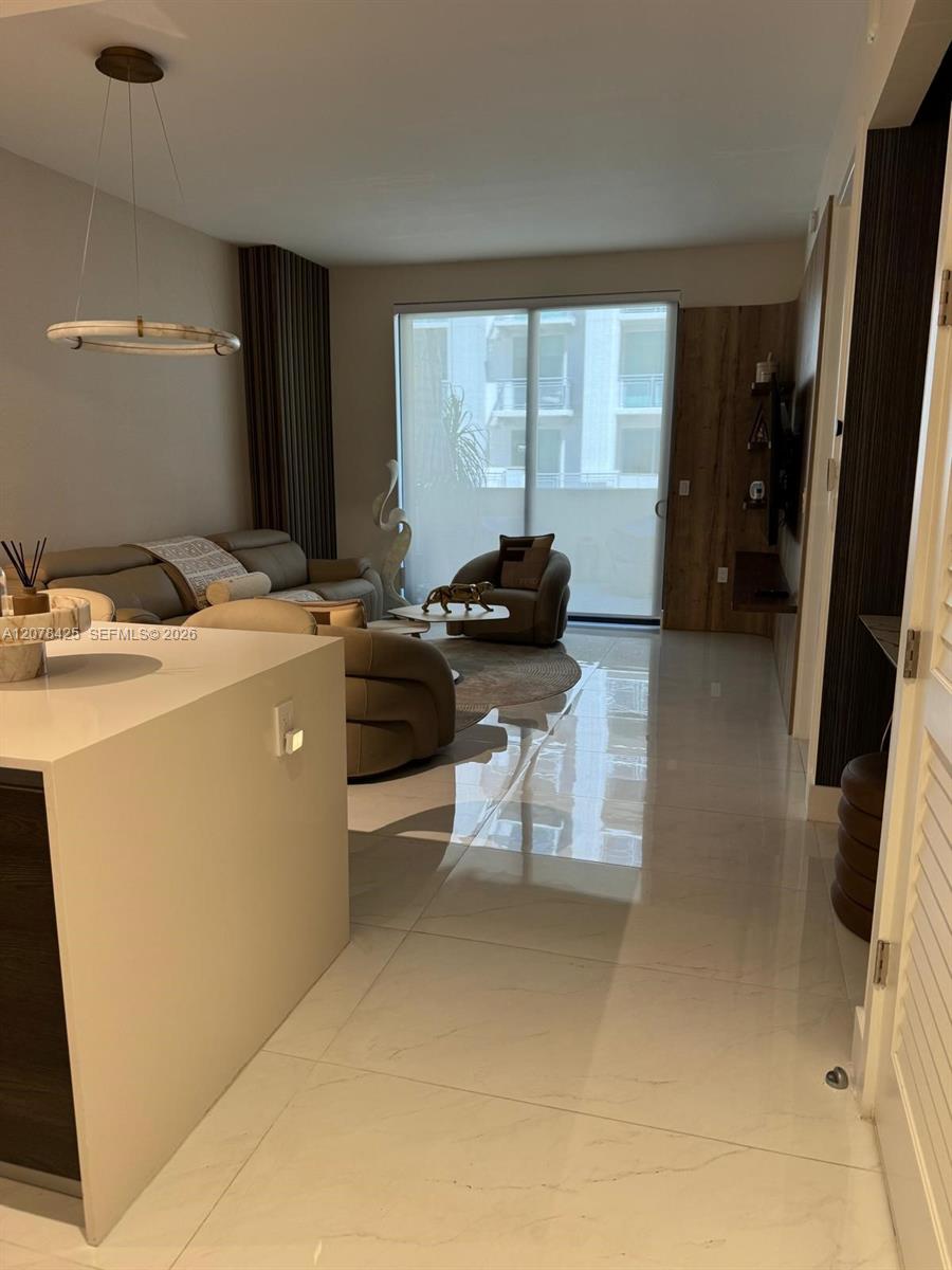 301 Altara Ave # 403 — Photo 5