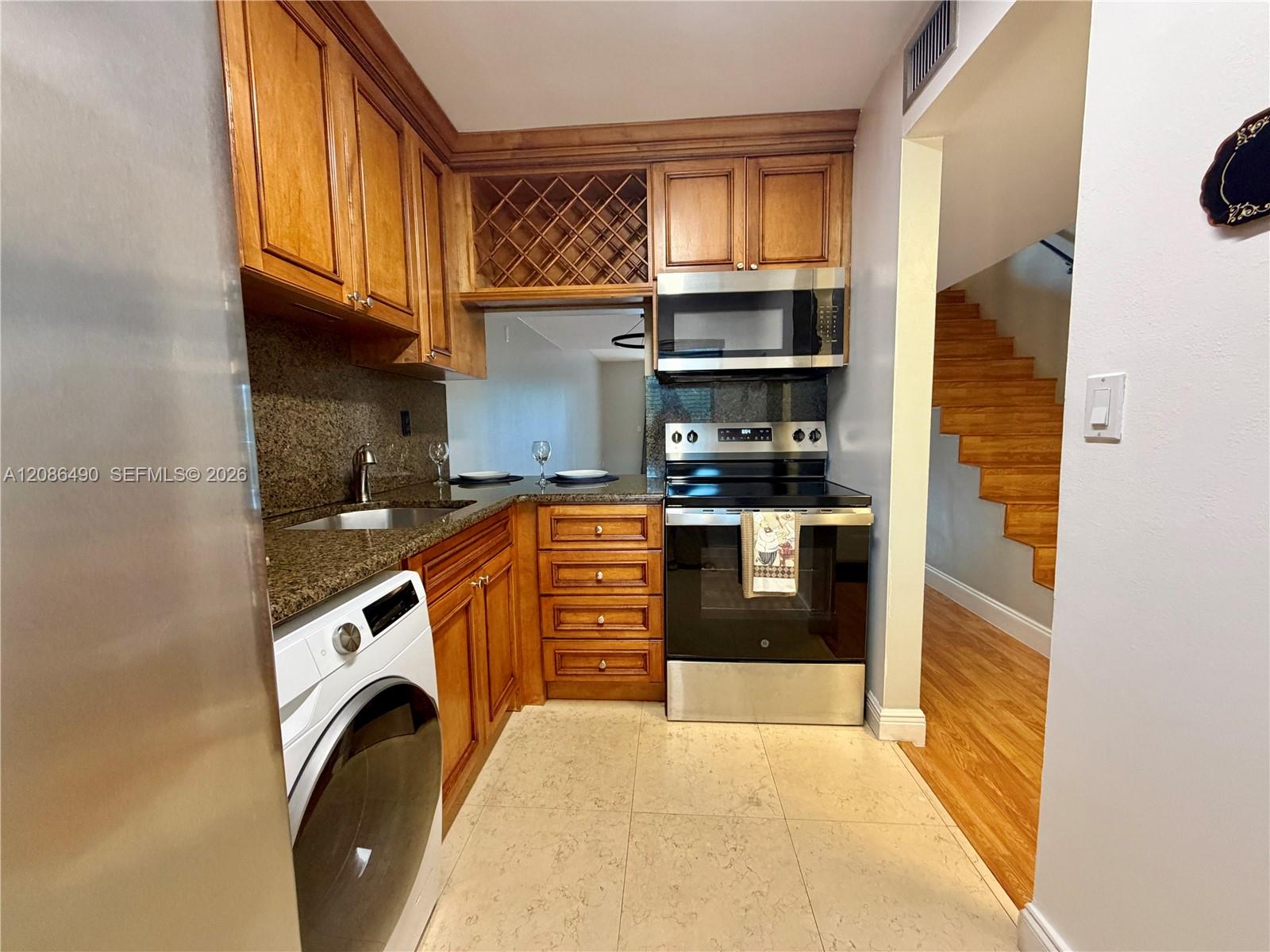 4600 SW 67th Ave # 227 — Photo 3