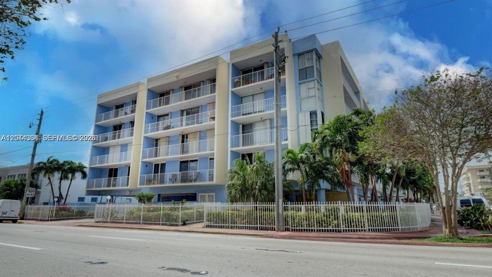 8340 Harding Ave # 504, Miami Beach FL 33141