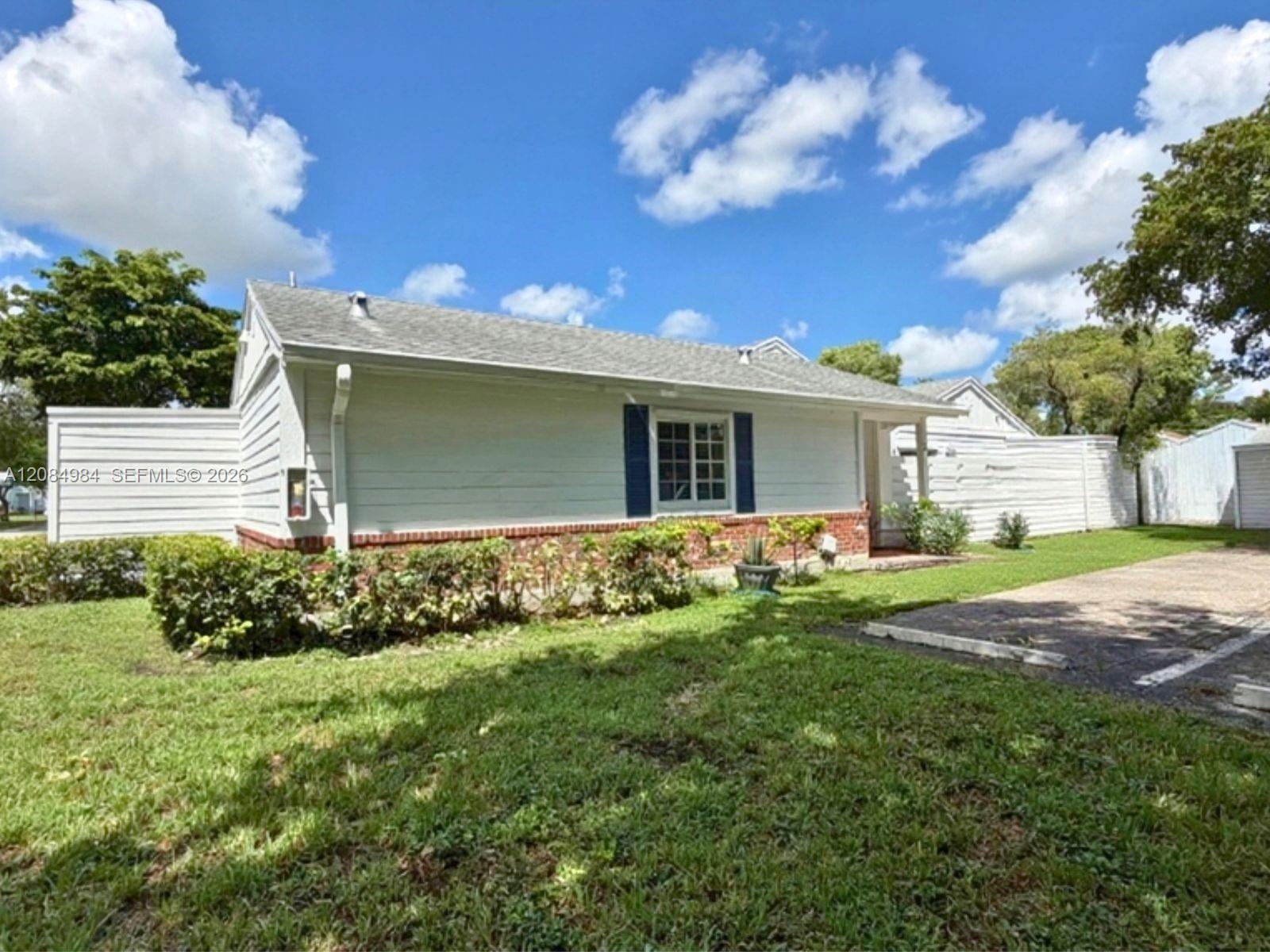 13790 SW 147th Cir Ln # 9 — Photo 2