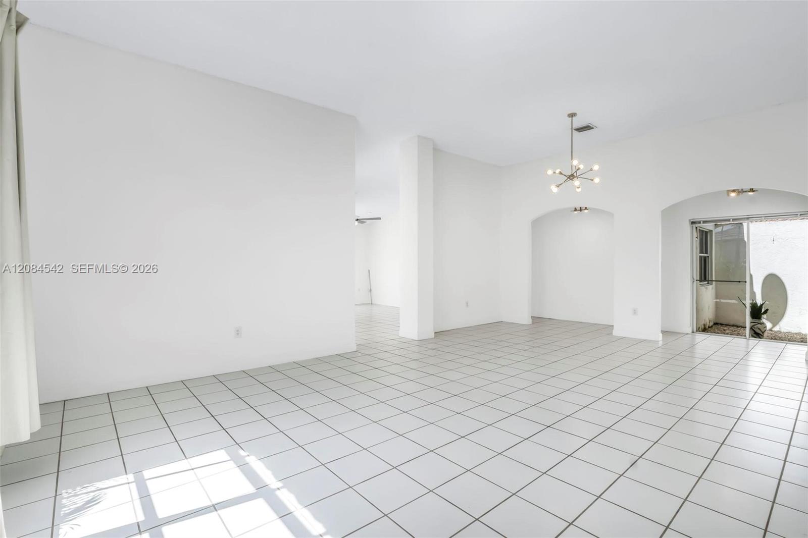 13230 NW 8th Ter — Photo 4