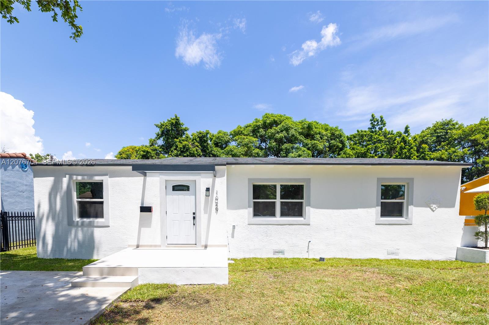 1029 NW 42nd St — Photo 5