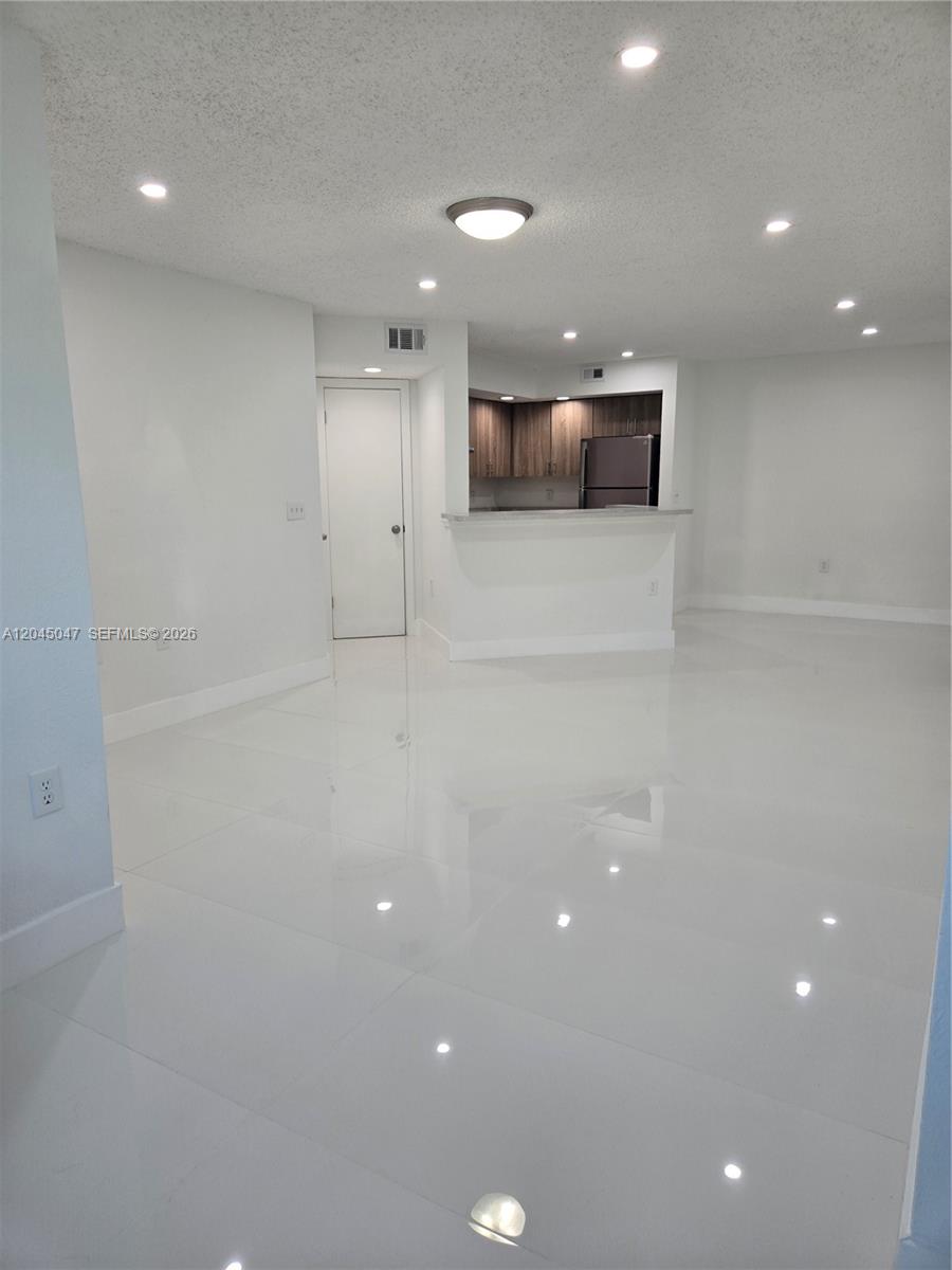 595 Vista Isles Dr # 1913, Sunrise FL 33325