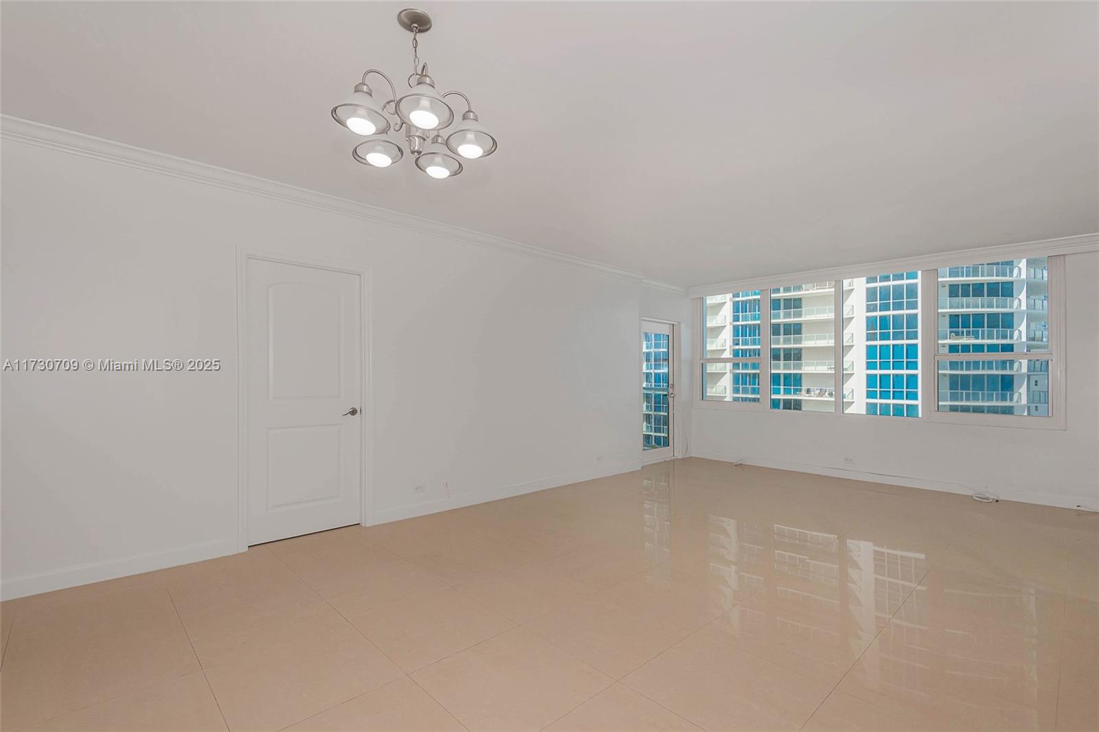 3505 S Ocean Dr # 1411 — Photo 3